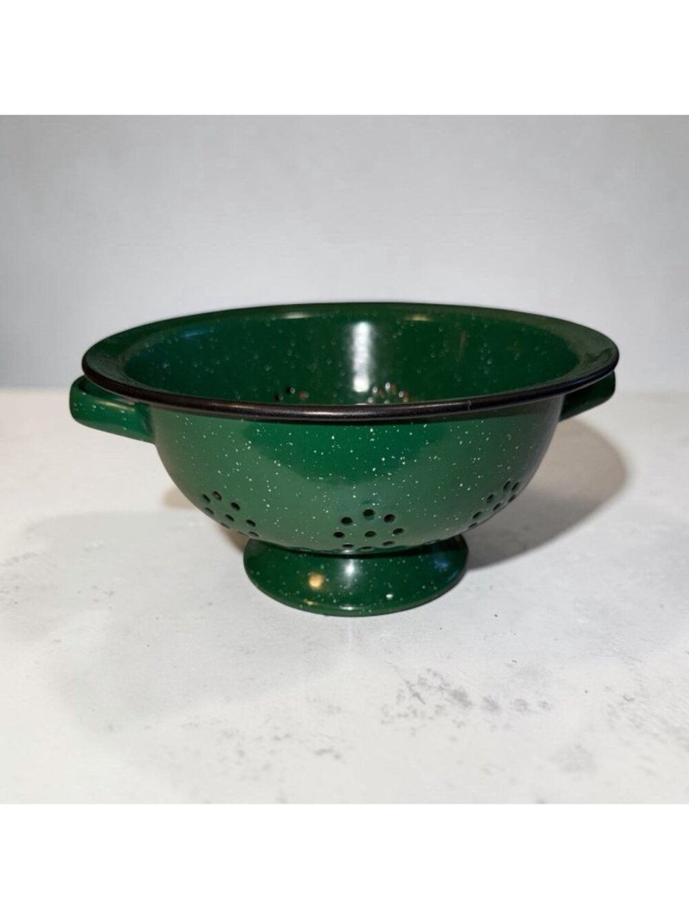 Vtg Green Enamel Colander Graniteware Farmhouse Homestead 11" Country Cottage